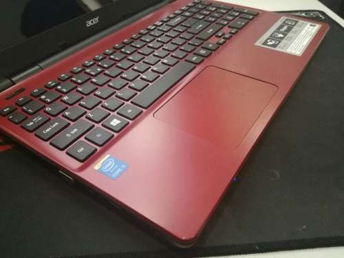 FINAL PRICE DROP!!*1ST BID TAKES!*AS NEW*ACER ASPIRE E15 RED*i3-4005U*4GB*1000GB HDD*HD